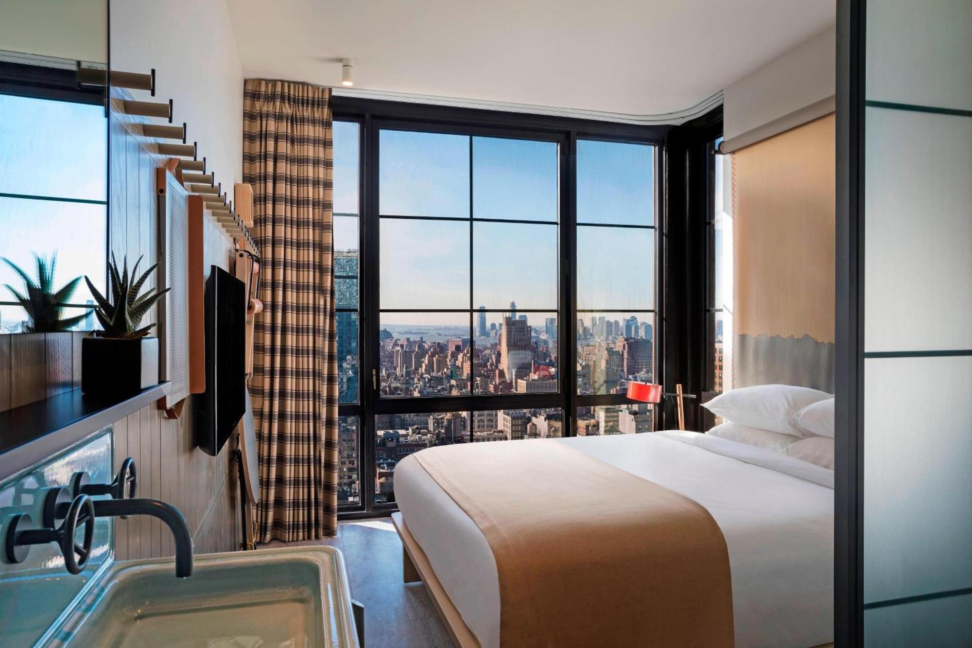 Hotel Moxy Nyc Chelsea New York Esterno foto